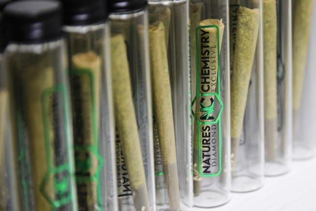 Nature's Chemistry - Diamond Exclusive Preroll - Garlic Cookies (IH)